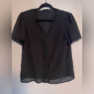 Black top Bundle & save an additional 30% off 2+ items​​​